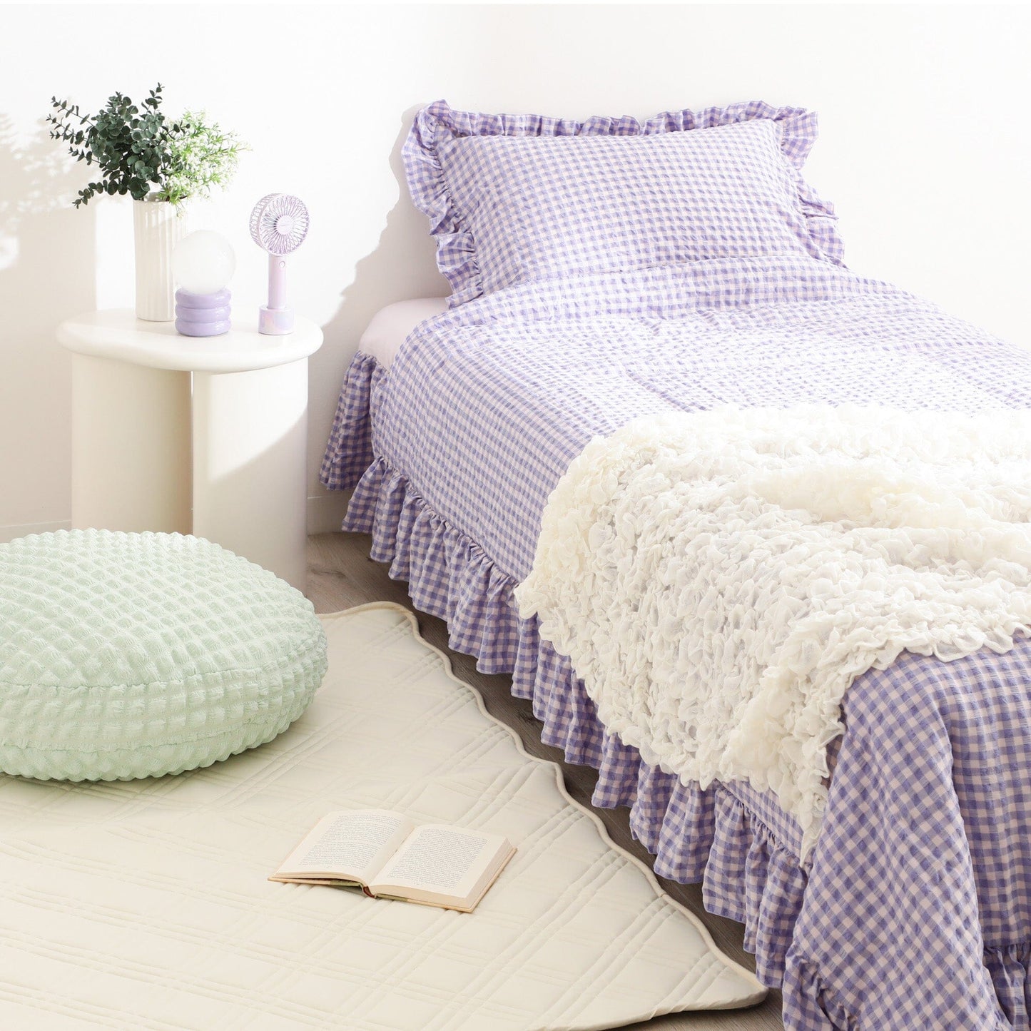Popcorn Waffle Floor Cushion ¦µ60 Light Green